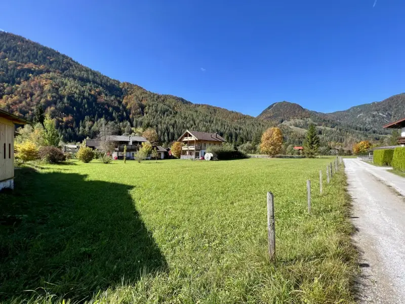 Baugrund mit Bergblick in St. Ulrich